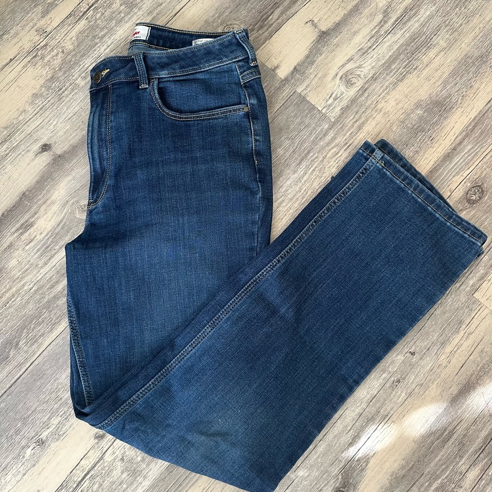 Wrangler Classic Blue Jeans